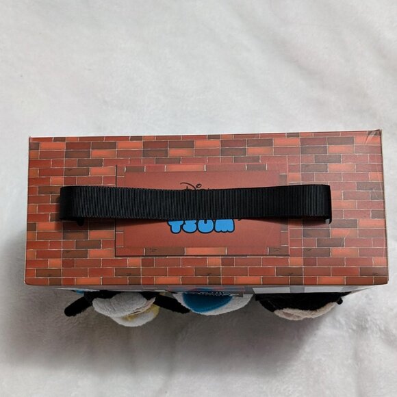 Disney Store Tsum Tsum Cast Member Set - Picture 5 of 6